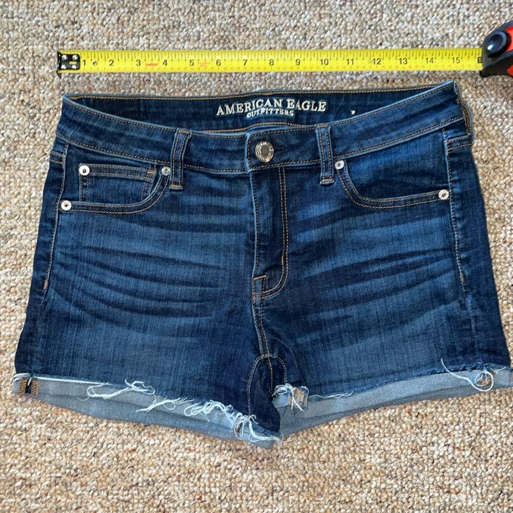 AE super stretch shorts